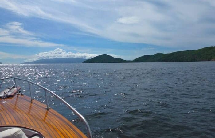 Cruising the islands off the northwest coast of Trinidad