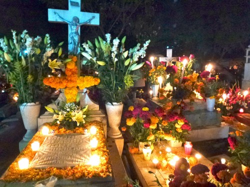 Decorated graves in Panteon Antiguo (Old Cemetery) of Santa Cruz Xoxocotlán on Day of the Dead. 