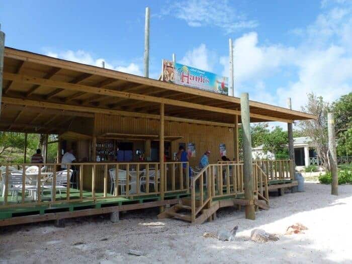 Hank's Beach Bar 