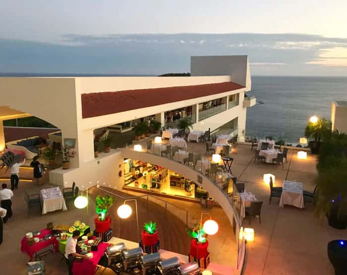 You can even enjoy the beautiful Sky Bar at Secrets Huatulco on a Day Pass 