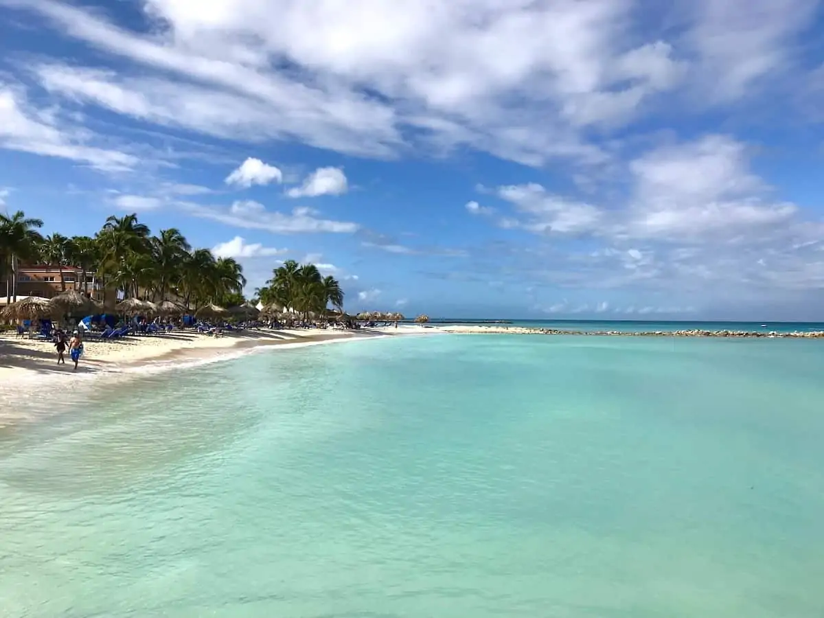 Beautiful beach in Aruba. 