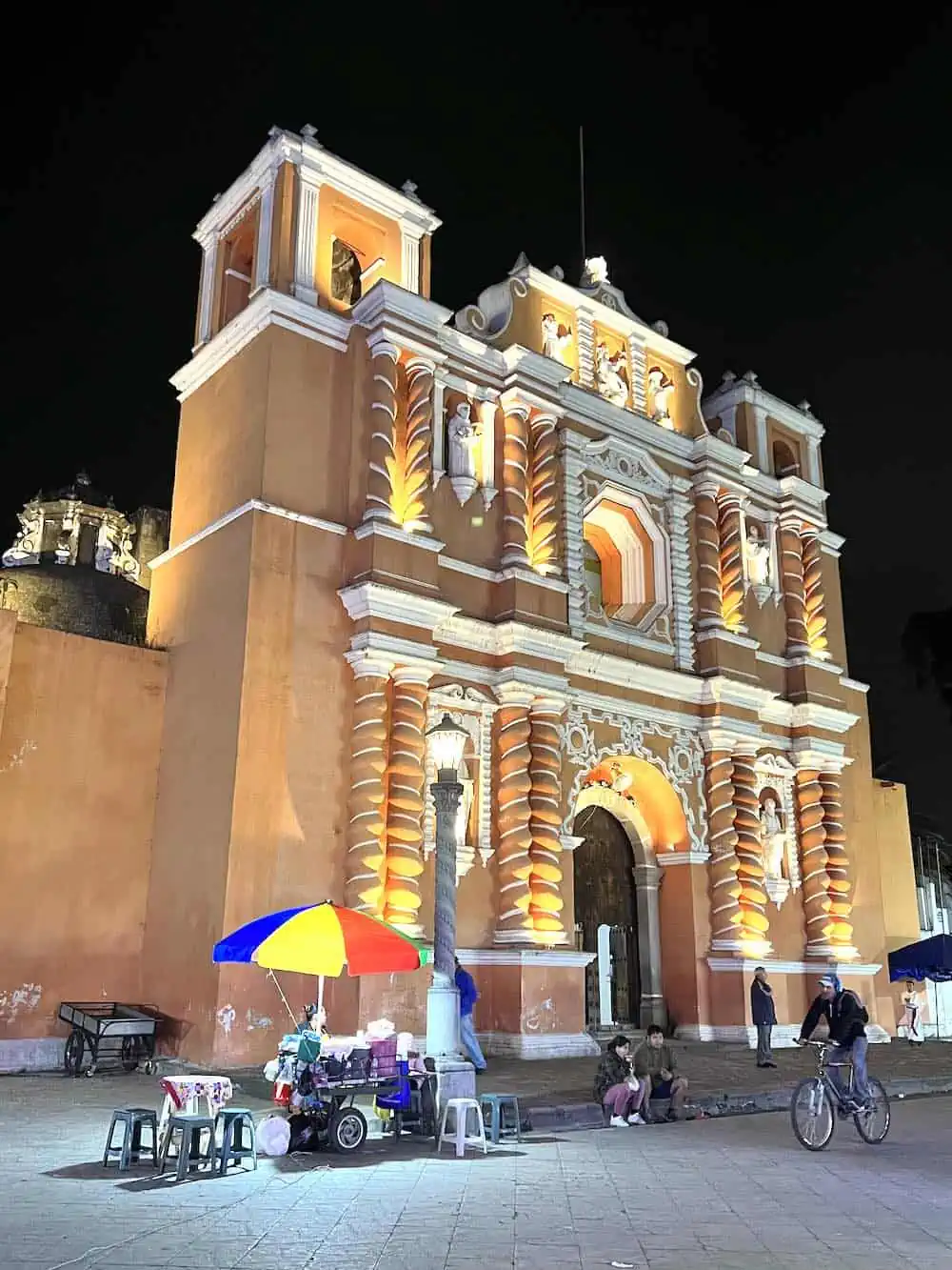 The Templo de Nuestra Señora de la Asunción in Jocotenango at night. 