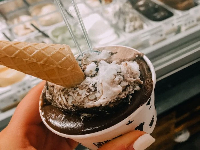 Gelato in Positano Credit Sam Sees World