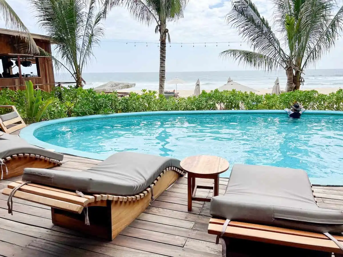 Swimming pool at Nossa Hotel, Agua Blanca Puerto Escondido. 