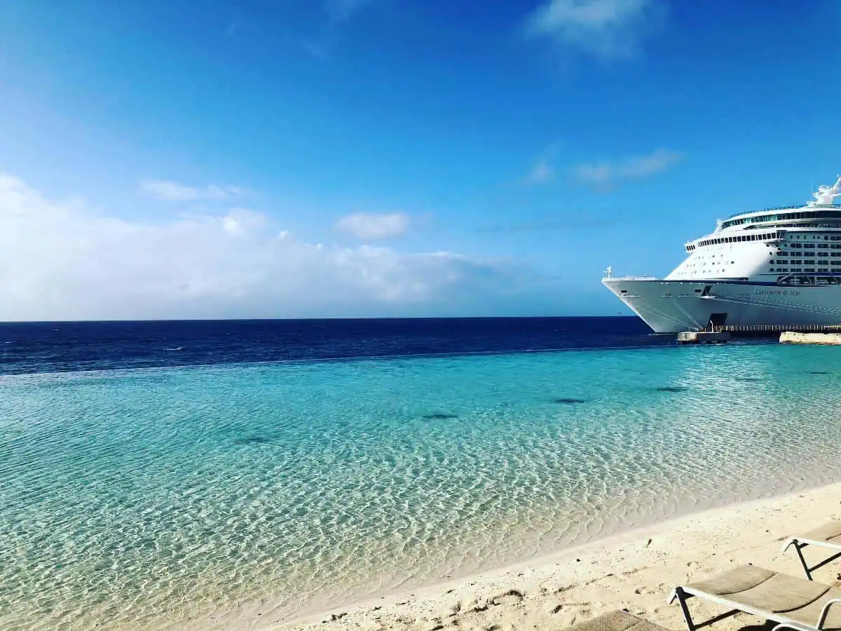 Ocean view with cruise ship. 