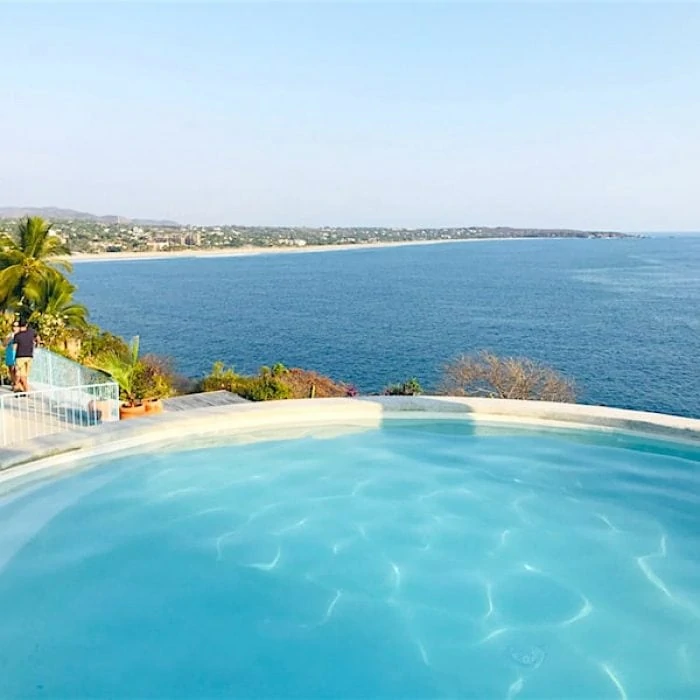 Oceanfront Swimming pool at La Escondida